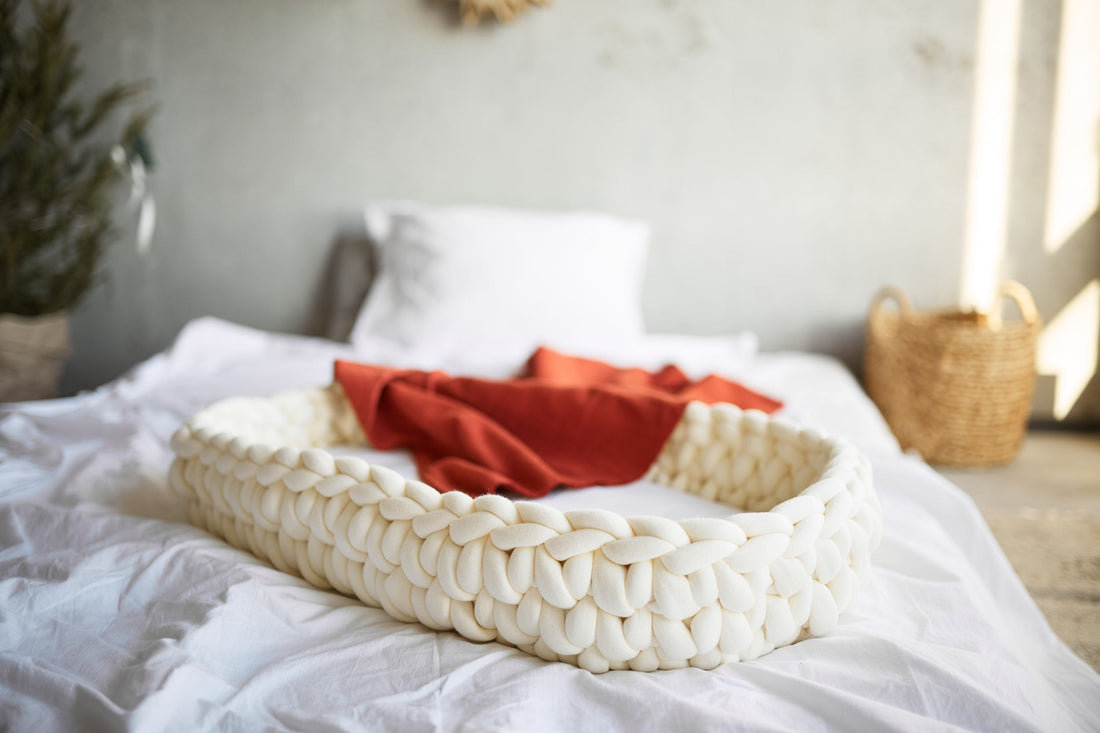Crocheted Moses Baskets and Changing Baskets – The Perfect Photoprop for Newborn Photography