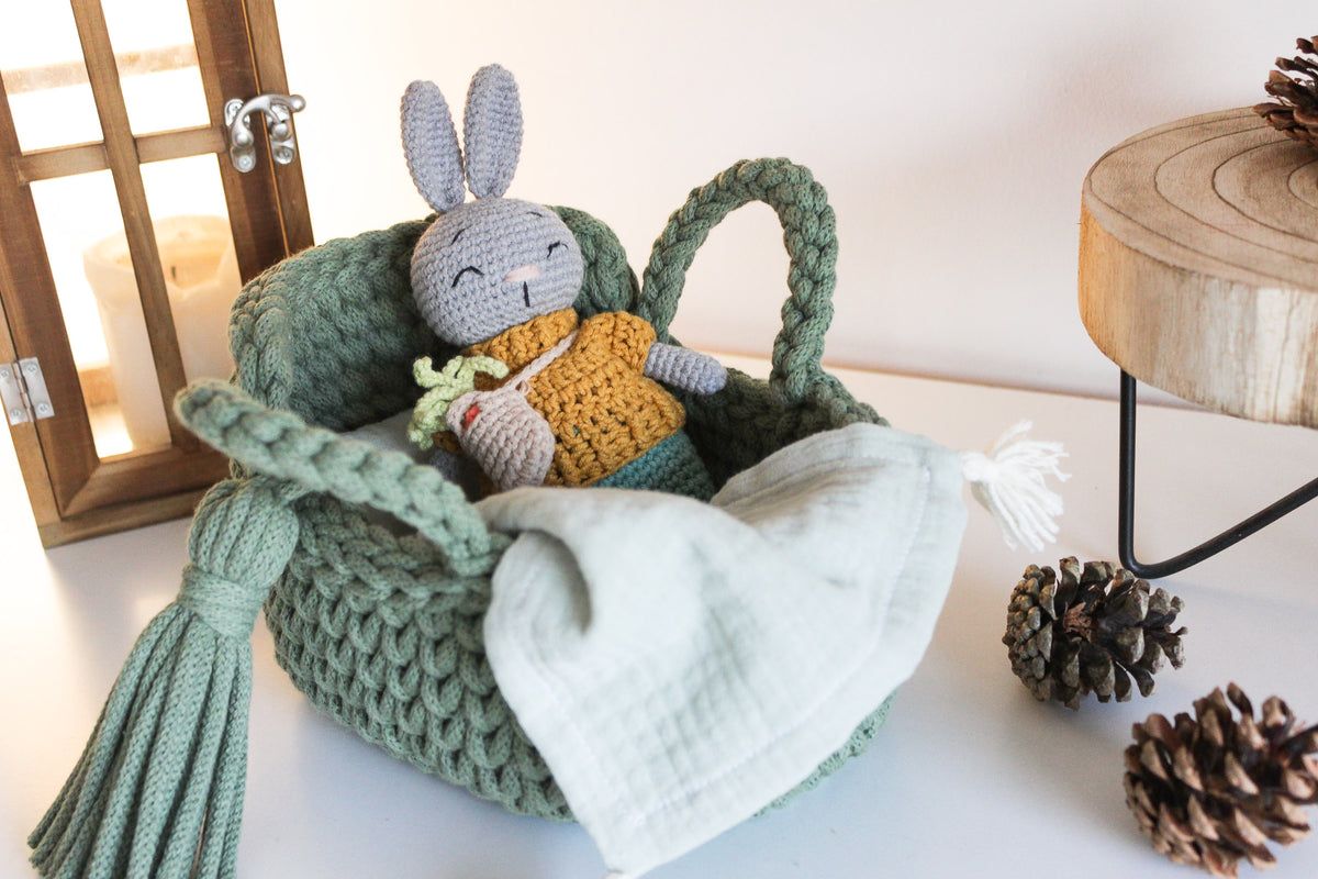 22cm MINI DOLL MOSES BASKET | EUCALYPTUS GREEN