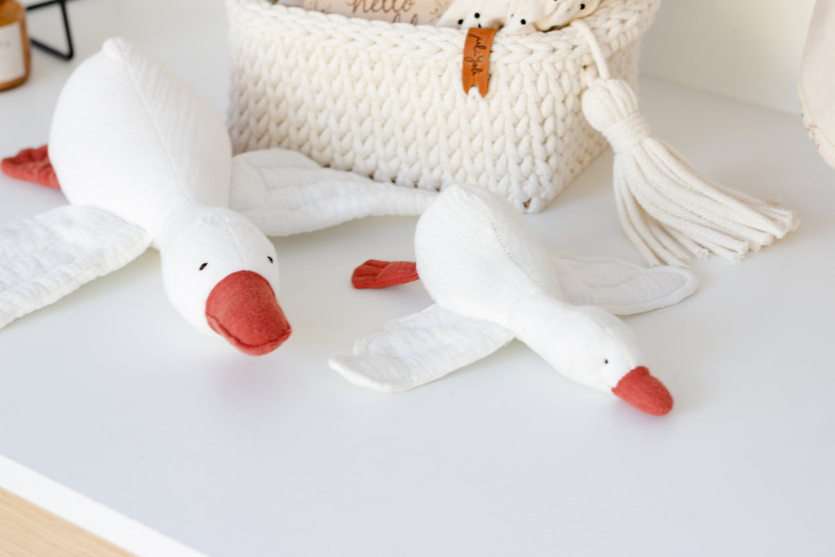 SEWN MUSLIN TOY GOOSE | MINI