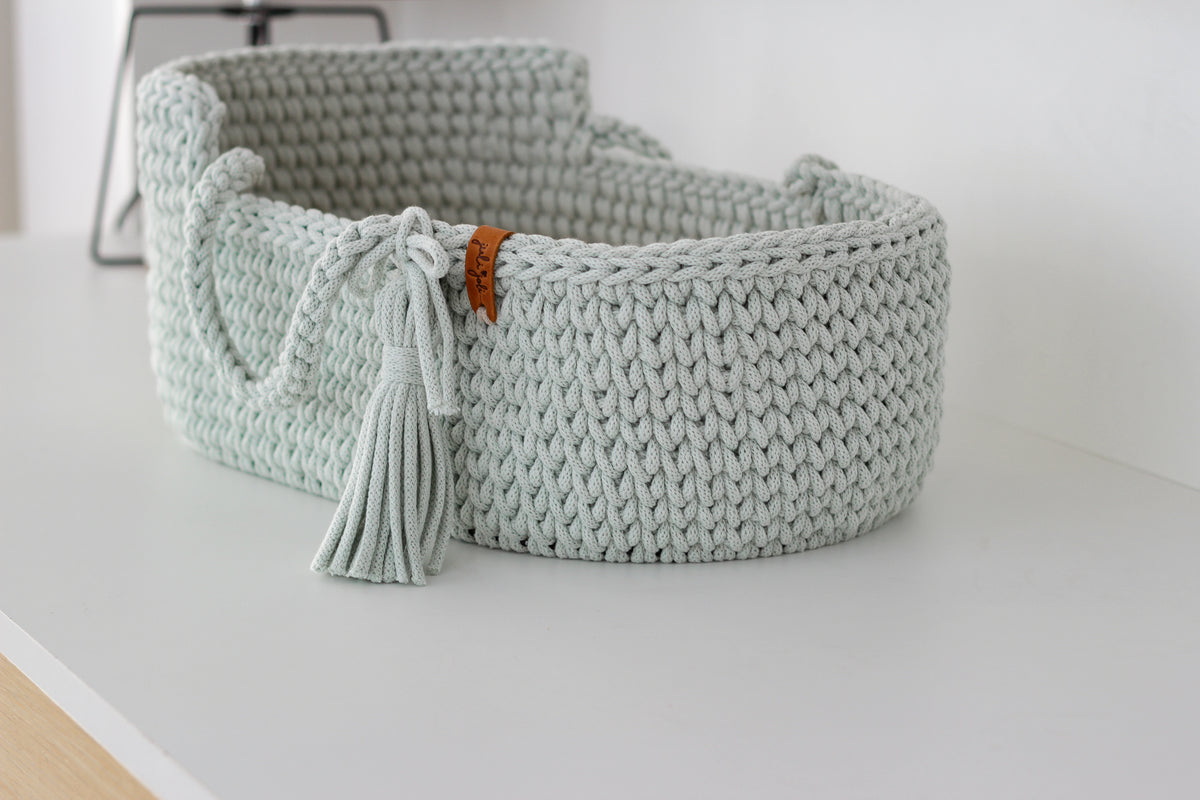 42cm DOLL MOSES BASKET | MILKY GREEN