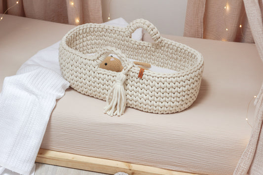 57cm BIG DOLL MOSES BASKET | NATURAL