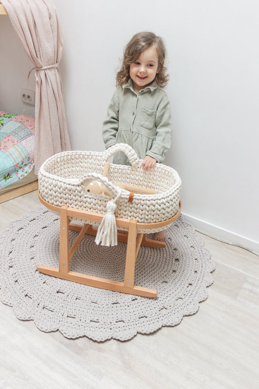 52cm DOLL WOODEN ROCKING STAND