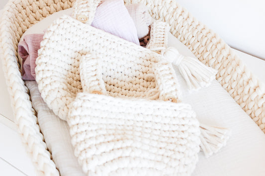 SMALL HANGING POCKET BASKET  | NATURAL